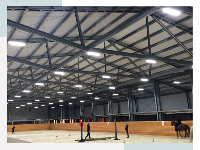 Строительство конных манежей от 613 руб в Абакан