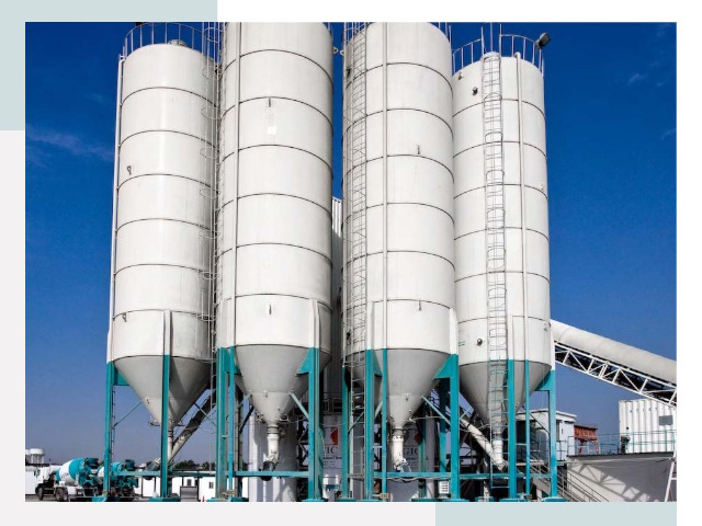 Строительство цементных силосов в Абакане
